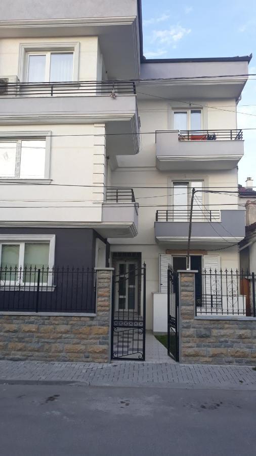 Odise'S Suite Korce Exteriér fotografie